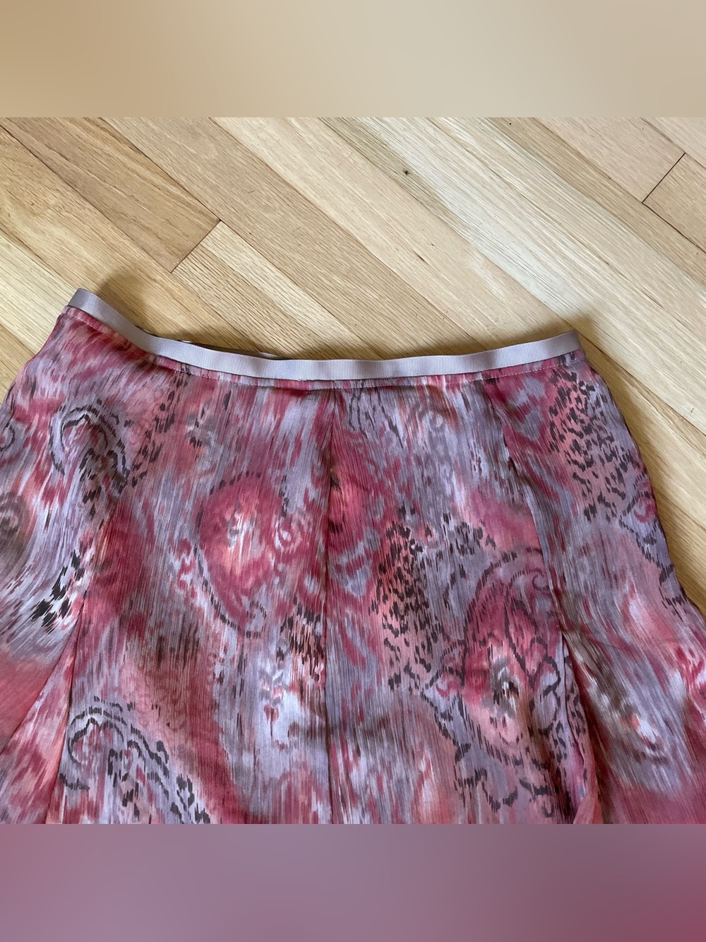 Skirt - Picture 2 of 3
